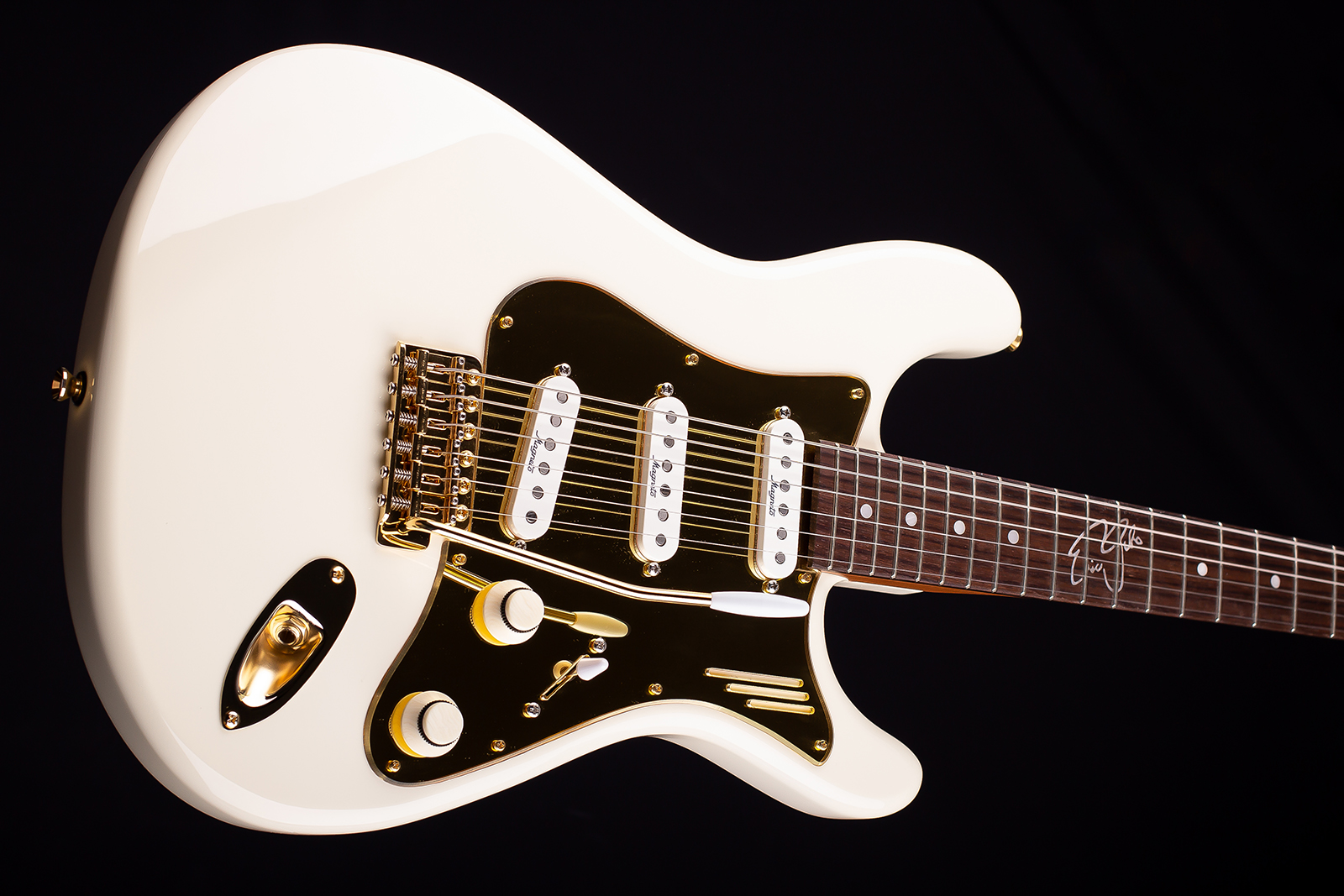 Sonnet Raw Dawg III Vintage White